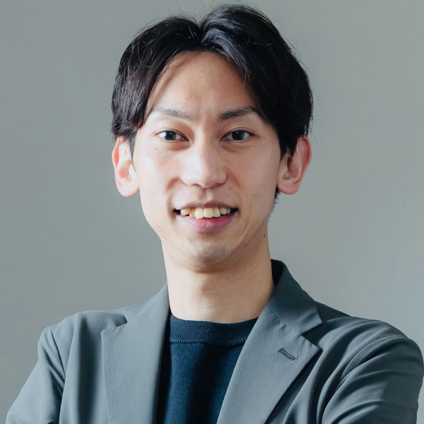 阿久津 卓哉 氏